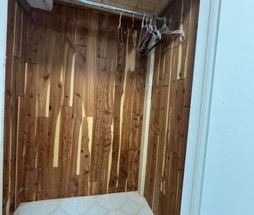 For Lease - 659 Roselaire Trail Unit# #2, Mississauga, Ontario - Photo 2