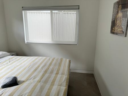 Beverly Hills - Photo 3