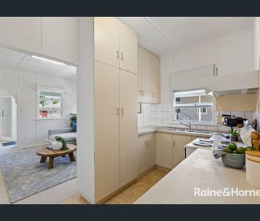 ENJOY THE WATER VIEWS - Photo 6