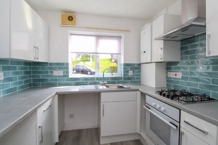 Skye Close, Torquay, TQ2 7DT - Photo 3