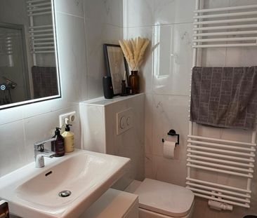 Vollmöblierte Wohnung in zentraler Lage (Neuhausen) zu vermieten - Photo 1