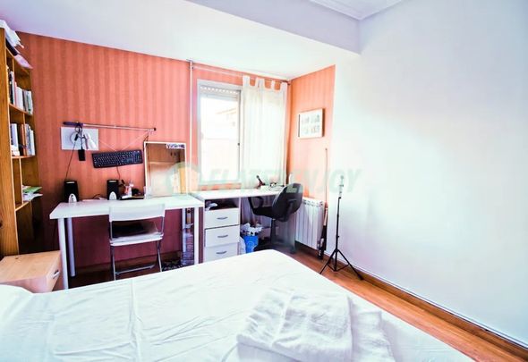 Carrer del Poeta Más i Ros, Valencia, Valencian Community 46022 - Photo 1