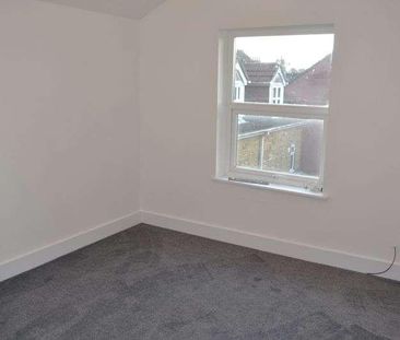 Cheriton Road, Folkestone, CT19 - Photo 2