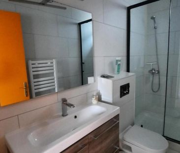 Louer appartement 2 pièces de 33 m² - Photo 2