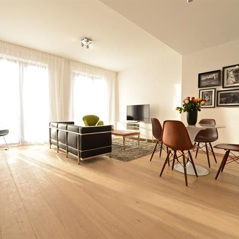 Appartement te huur in Evere - Photo 1