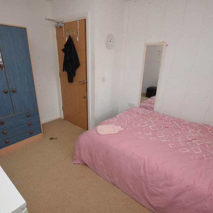 5 bedroom house to rent - Photo 1