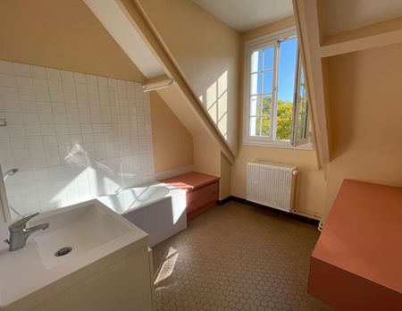 Location Appartement 2 pièces 61m² TOURS 37200 - Photo 4