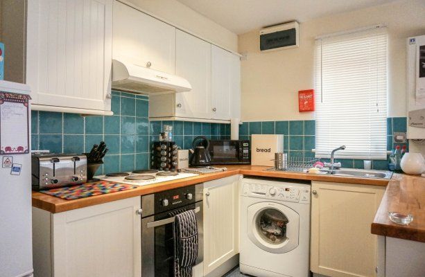 1 Bedroom Headingley Avenue - Photo 1