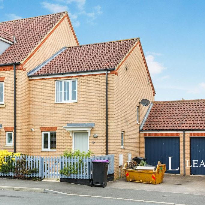 2 bedroom end of terrace house to rent - Photo 1