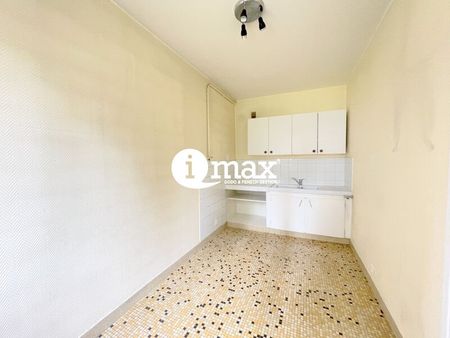 Location Appartement COURBEVOIE - - Photo 3