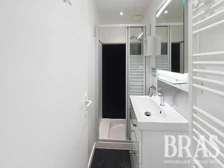 Location Maison 2 pièces 46m² LES SABLES D OLONNE 85100 - Photo 4