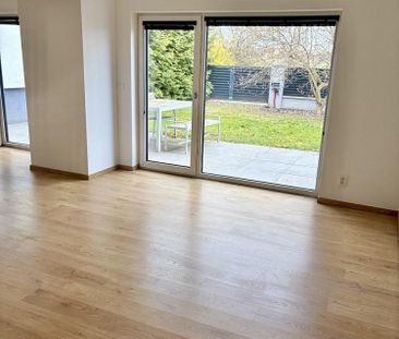 Pronájem domu 126 m² s pozemkem 263 m² - Photo 1