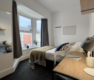 1 bedroom in a house share to rent - Photo 2