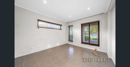 Double Storey Family Living! - Photo 5