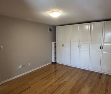 For Lease - 52 Ayers Crescent, Toronto, Ontario - Photo 5