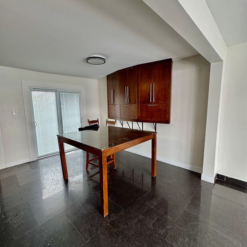 1016 Maitland A - Photo 1