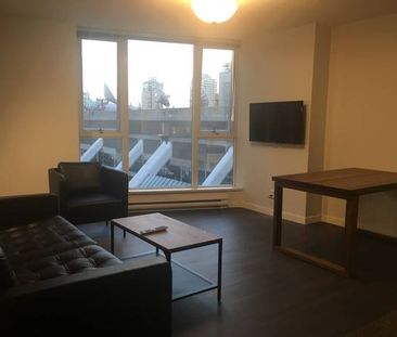 AVAILABLE December 1st- PET WELCOME FURNISHED 2 BEDROOM @ 788 Hamilton - Photo 1