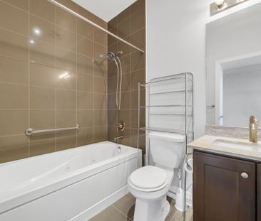 For Lease - 111 Civic Square Gate Unit# 518, Aurora, Ontario - Photo 1