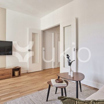 Appartement • Muette Sud - Photo 1