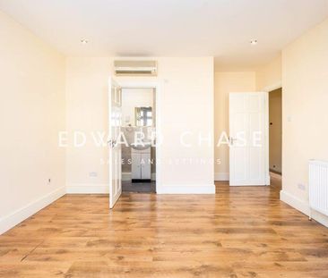 4 bedroom terraced house to rent - Photo 5