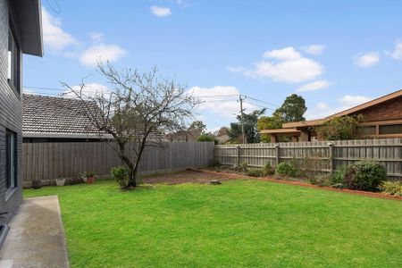 3 & 5/74 Jones Road, Dandenong. - Photo 4