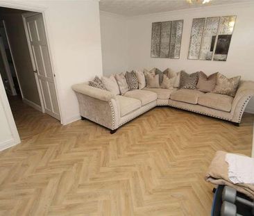 Pool Hey, Stockbridge Village, Liverpool, L28 - Photo 3