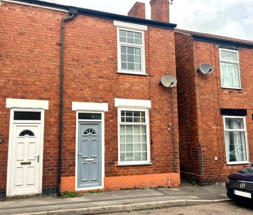 2 bedroom semi-detached house to rent - Photo 3