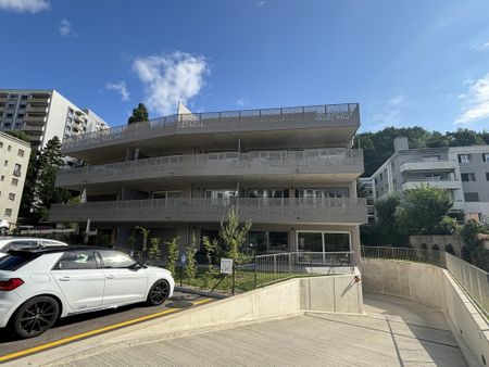 2190 - n°32 - 3.5 room penthouse apartment on the 3rd floor - Photo 3