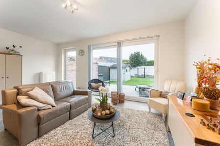 Moderne, instapklare woning te huur met 4 slaapkamers en garage in centrum Waregem - Foto 2