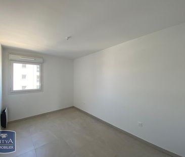 Location Appartement 3 pièces 61m² FREJUS 83600 - Photo 3