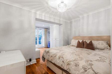 3 bedroom flat to rent - Photo 3