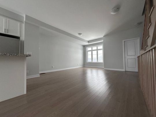 For Lease - 83 York Downs Boulevard, Markham, Ontario - Photo 1