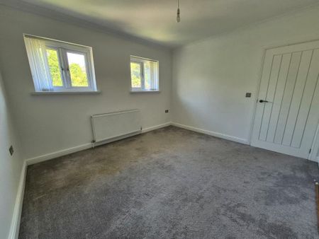 3 bedroom terraced house to rent - Photo 4