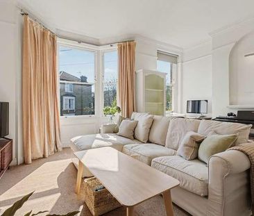 St. Georges Avenue, London, N7 - Photo 2