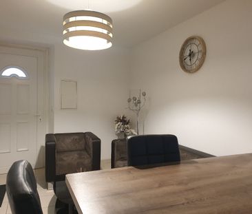 NIMES CENTRE VILLE GAMBETTA - Location Meublée T3 45 m2 RDC, - Photo 3
