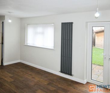 3 bedroom semi-detached house to rent - Photo 3