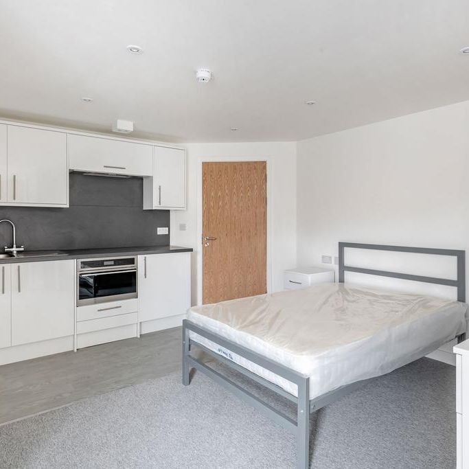 Studio to rent - Photo 1