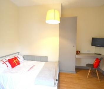 (7BED) Mount Hooton Road, Arboretum, Nottingham, NG7 - Photo 3