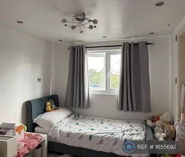 3 bedroom terraced house to rent - Photo 3