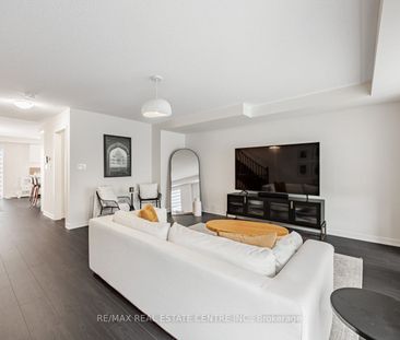 For Lease - 1310 Bradenton Path, Oshawa, Ontario - Photo 1