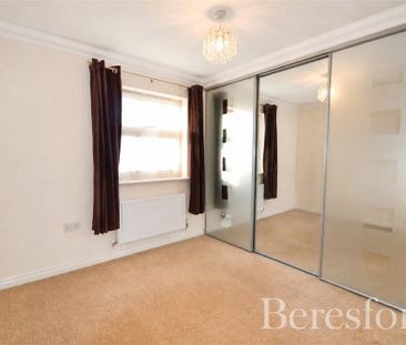 3 bedroom detached house to rent - Photo 3