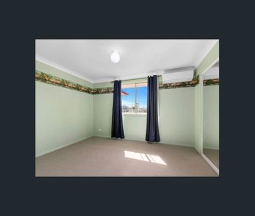 2 Bedroom Townhouse in Central Location - Photo 4