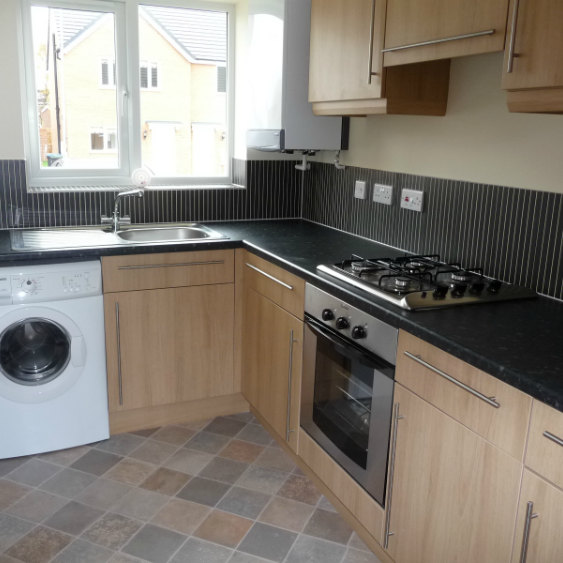 2 bedroom terraced house to rent - Photo 1