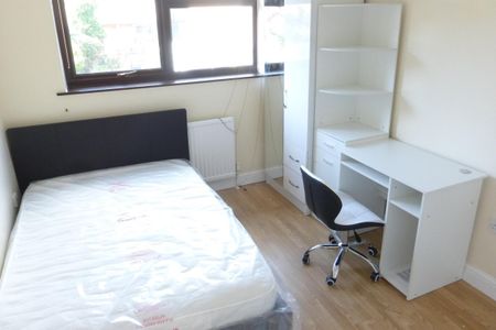 Wenman Court - Photo 3