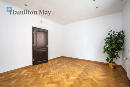 Dom w zabudowie szeregowej 250 m2 w dzielnicy Krowodrza blisko linii tramwajowej/mieszkanie lub działalność- - Zdjęcie 5