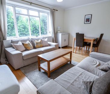 2 bedroom flat - Photo 4
