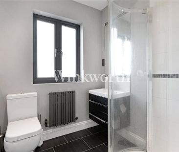 4 bedroom semi-detached house to rent - Photo 3