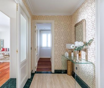 4 room luxury penthouse for rent in Madrid, Spain - Photo 5