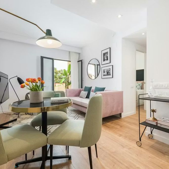 Carrer de Bordeus, Barcelona, Catalonia 08029 - Photo 1