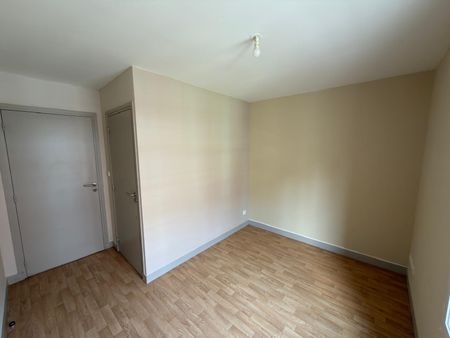 Location Appartement 2 pièces 27m² AMIENS 80000 - Photo 3